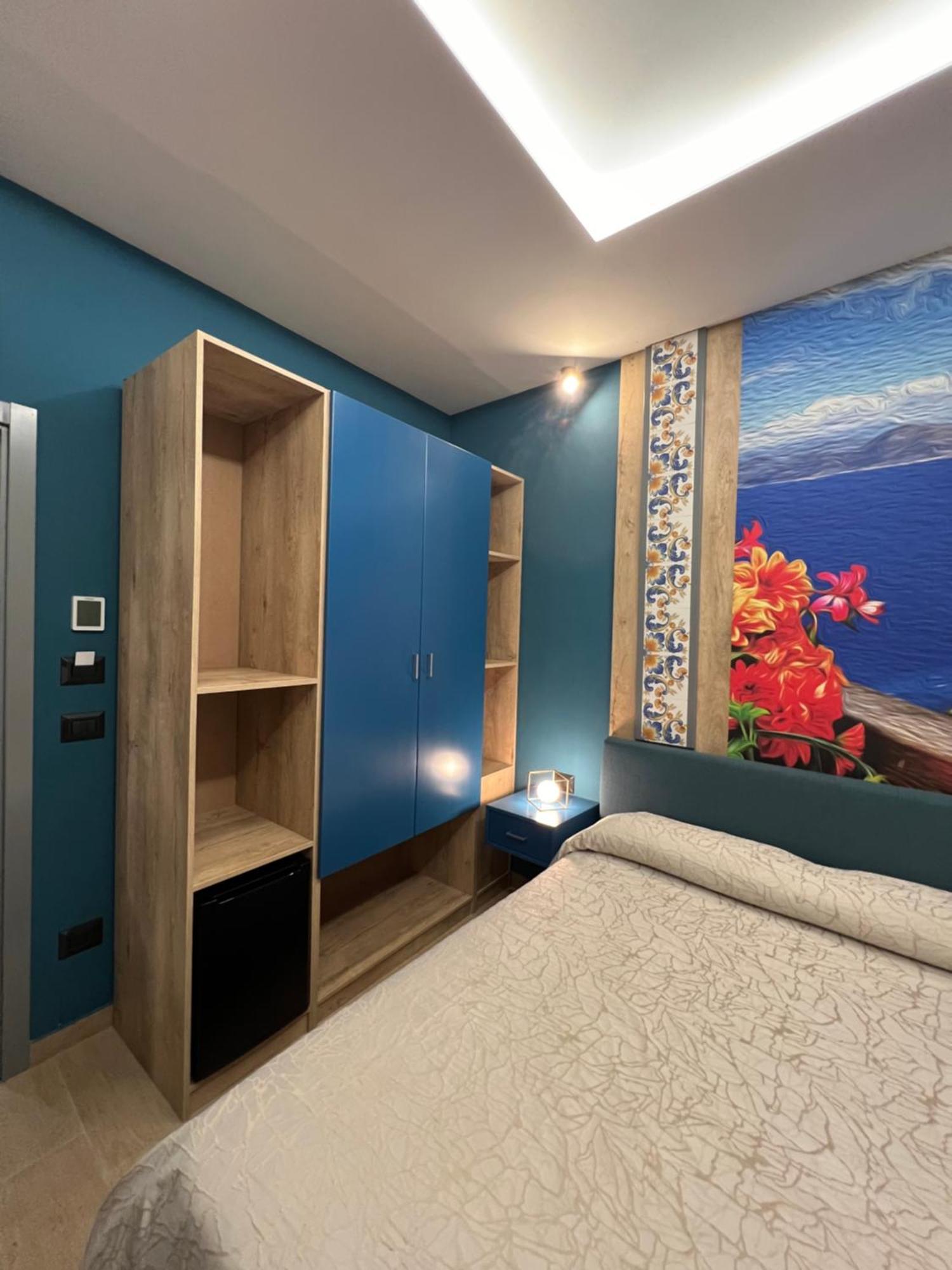 Relais Piazza Del Plebiscito B&B Naples Exterior photo