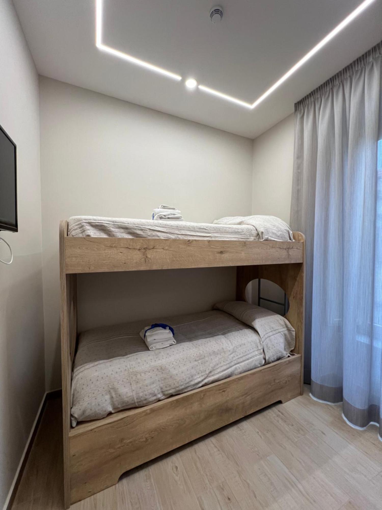 Relais Piazza Del Plebiscito B&B Naples Exterior photo
