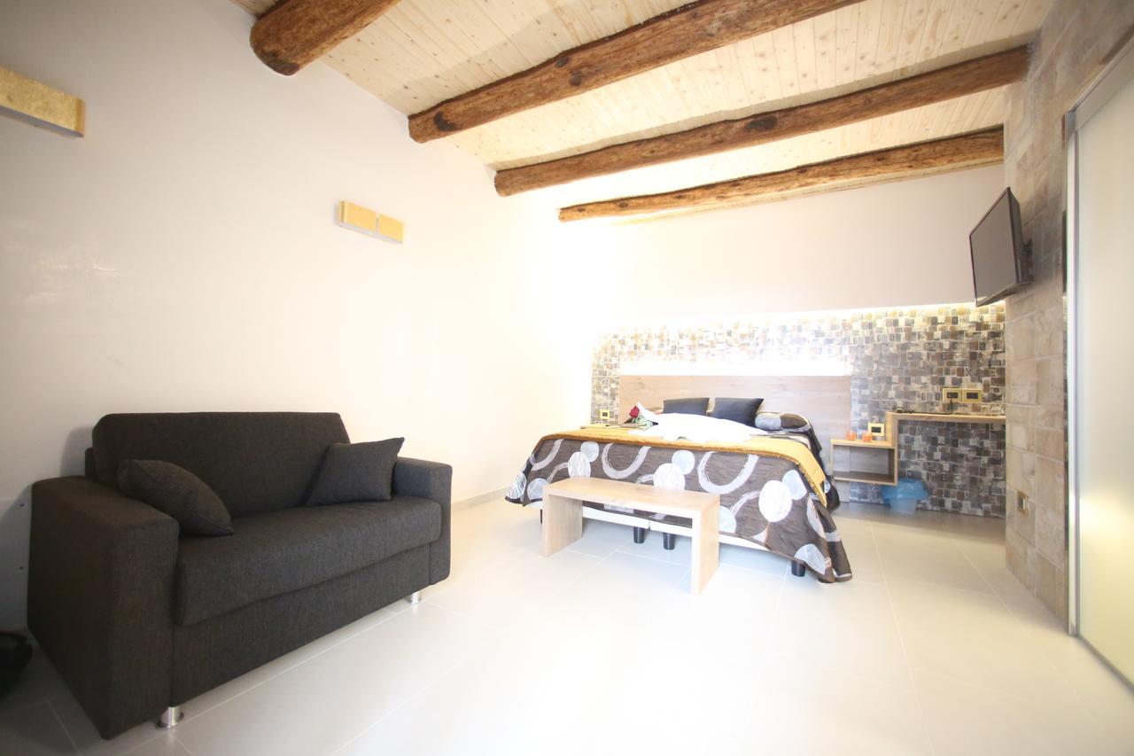 Relais Piazza Del Plebiscito B&B Naples Exterior photo